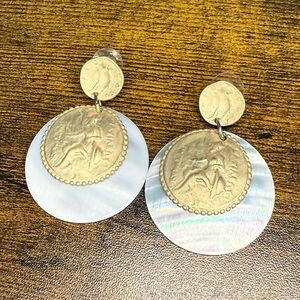 Rare Roman Gold Coin Mother-of-Pearl Drop Earrings - White/Gold